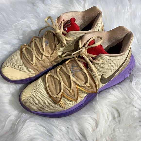 Nike Kyrie 5 Concepts Ikhet Kyrie Irving Collaboration - Picture 12 of 15